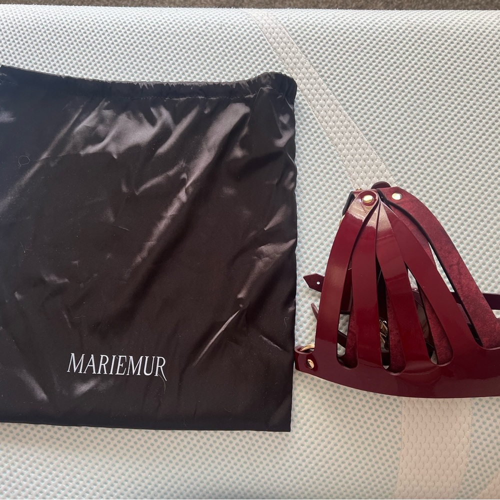 Mariemur Ari Burgundy Bra in Patent Leather